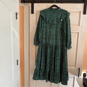 Green Leopard Print flowy Dress